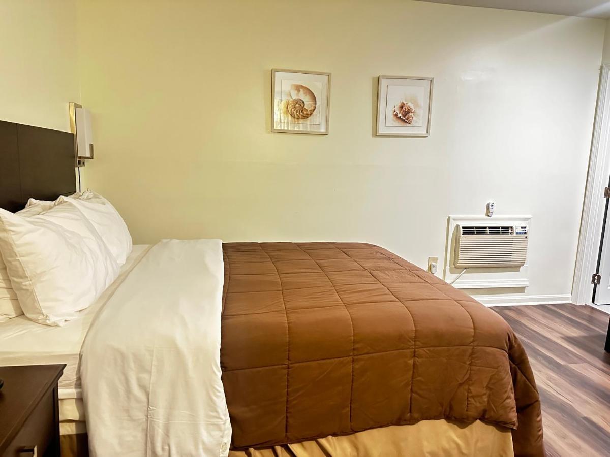 Motel Blue Spruce Plymouth Exterior foto