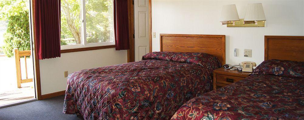 Motel Blue Spruce Plymouth Exterior foto